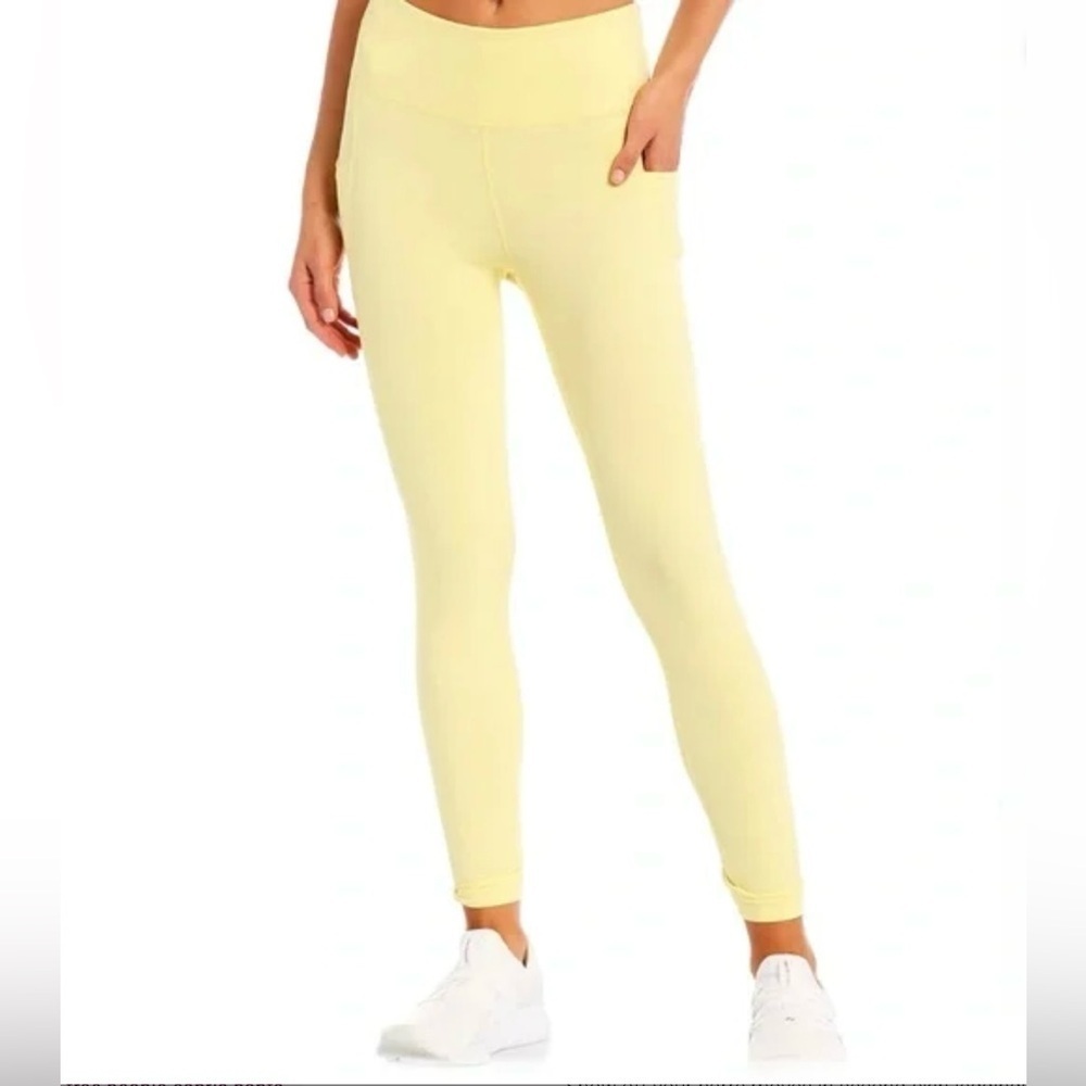 NWT Pocket Leggings Starfruit